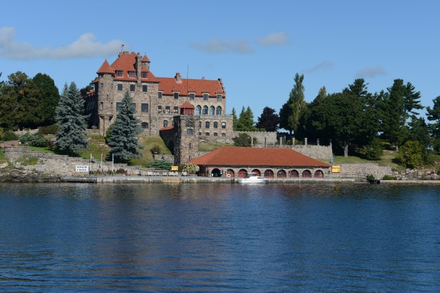 Singer Castle