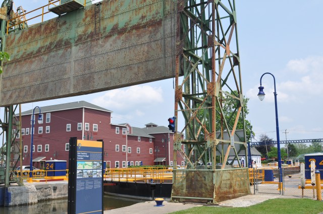 Lock 24 with an adjacent guard gate.