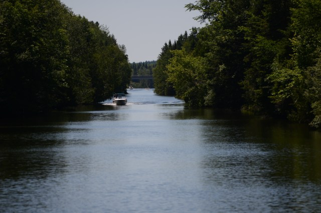 And this is the reason for the notices. The narrowness of the channel and varying depths made meeting oncoming vessels dicey.  Passing others on these channels is not advised.  Boats are required to travel less than 6 mph through narrow passages. 